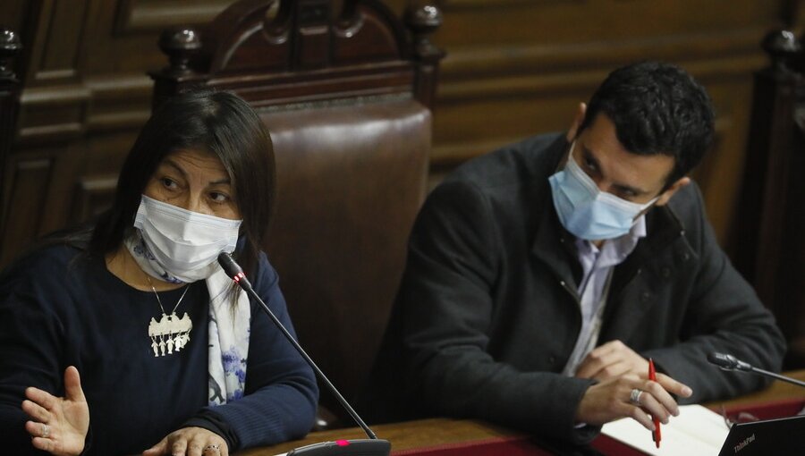 Mesa directiva de la Convención posterga inicio de sesión por detención de Constituyentes en Plaza de Armas