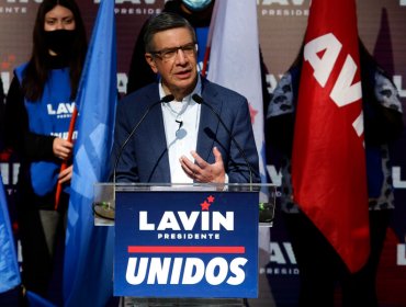 Joaquín Lavín en cierre de campaña: "No es lo mismo perder con Lagos o con Bachelet que entregarle Chile a Jadue"