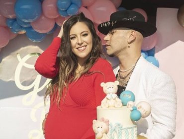 Gabriel Peralta y Michele Jankelevich revelan el sexo del bebé que esperan con divertida celebración