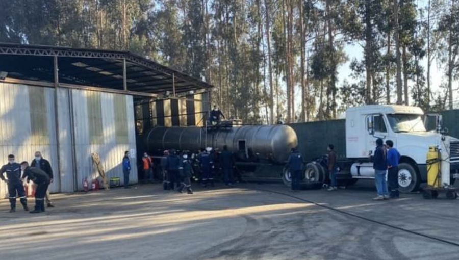 Aumentan a tres las víctimas fatales por emergencia con ácido sulfhídrico en el barrio industrial de Concón