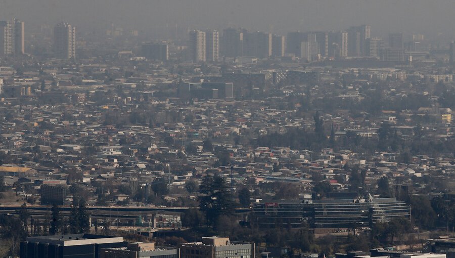 Decretan segunda alerta ambiental consecutiva para la región Metropolitana