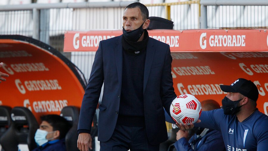 Gustavo Poyet: "La eliminación de la UC pasa por el partido de la semana pasada"