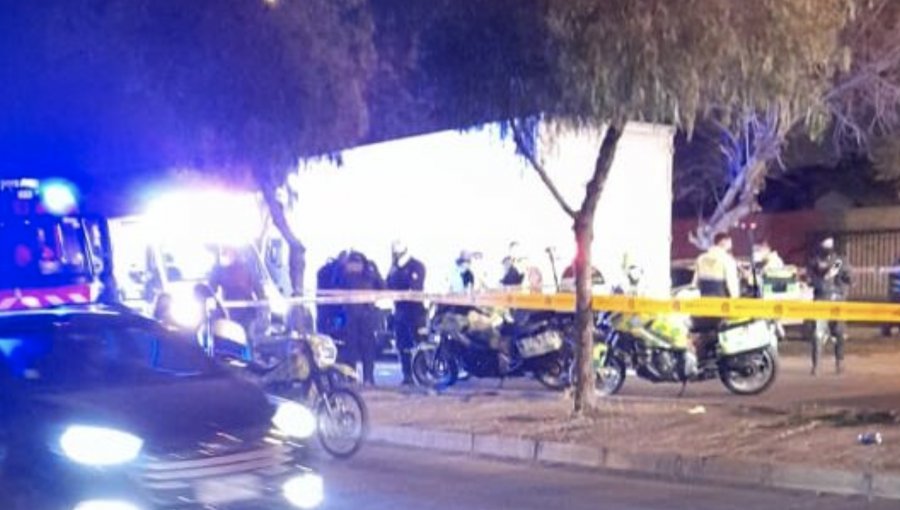 Motociclista de 33 años fallece tras colisionar a camión estacionado en La Florida