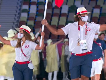 Crovetto y Grimalt encabezaron al Team Chile en inauguración de los Juegos Olímpicos