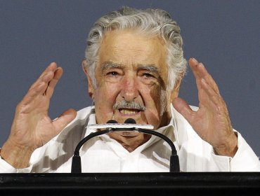 José Alberto Mujica envía potente mensaje a Boric: "No te olvides de que esto es de muchos"