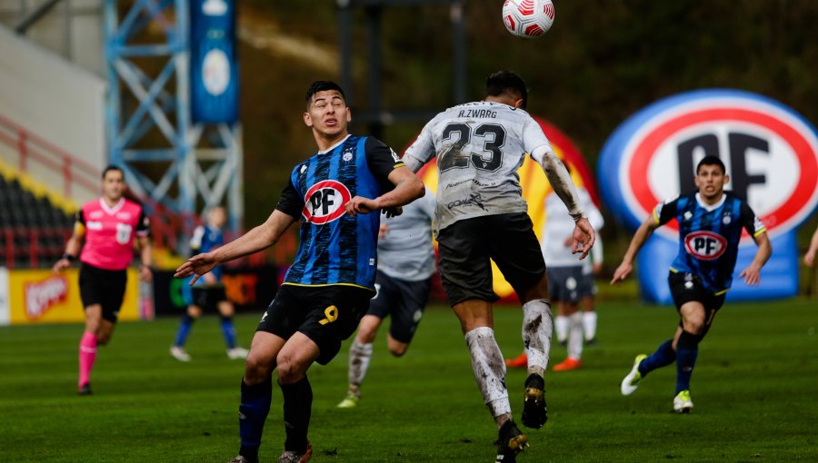 Huachipato y La Serena empataron en un reñido y jabonoso partido en Talcahuano