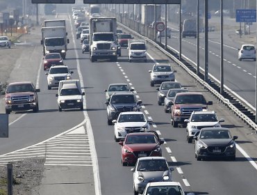 Más de 210 mil vehículos han salido en últimas 72 horas de la Región Metropolitana