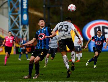 Huachipato y La Serena empataron en un reñido y jabonoso partido en Talcahuano