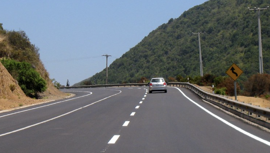 Senadora Allende emplaza al MOP a revisar eventual daño ambiental de la construcción de la ruta F-20 Nogales - Puchuncaví