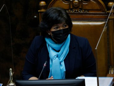 Comités de senadores de oposición respaldan permanencia de Yasna Provoste como presidenta de la Cámara Alta