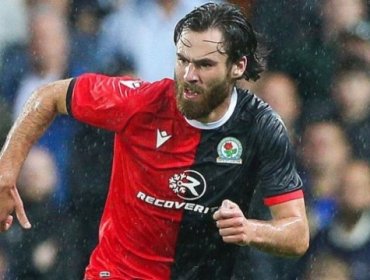 Ben Brereton vio acción en amistoso del Blackburn Rovers ante Leeds de Bielsa