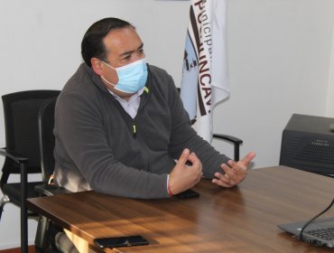 Tras anuncio de sumario, Alcalde de Puchuncaví se lanza en picada contra Seremi de Salud de Valparaíso por proceso de vacunación