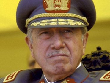 Justicia española investiga al Banco de Chile por presunto blanqueo de capitales de la familia Pinochet