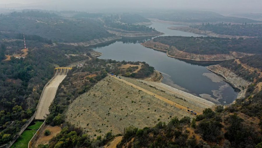 Ponen en marcha proyecto de conducción de 12 kilómetros de tuberías reversibles del embalse Los Aromos