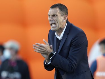 Gustavo Poyet "sin autocrítica" defendió su estilo de juego: "Ha funcionado en cinco países diferentes"