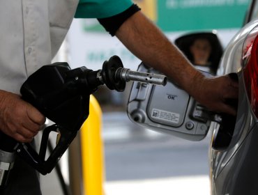 Después de 35 semanas al alza: ratifican caída en el precio de las bencinas a partir de este jueves