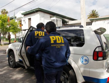 Ex gendarme fue detenido en Valparaíso por violación reiterada contra su hija: se parapetó y amenazó a policías