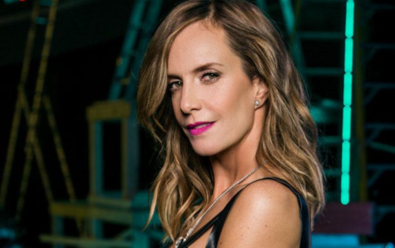 Diana Bolocco comparte sutil desnudo en sus redes sociales: "me daba pudor"