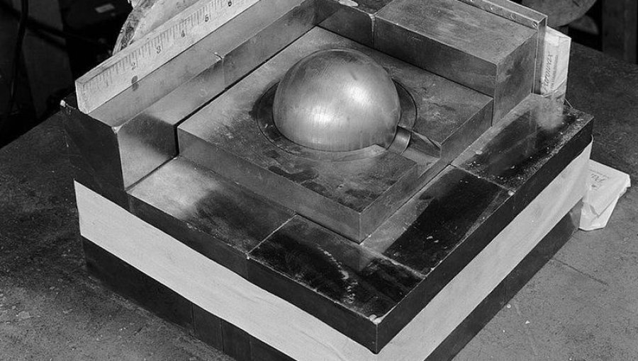 "El núcleo del demonio": Cómo era la tercera bomba atómica que EE.UU. alistaba para lanzar sobre Japón