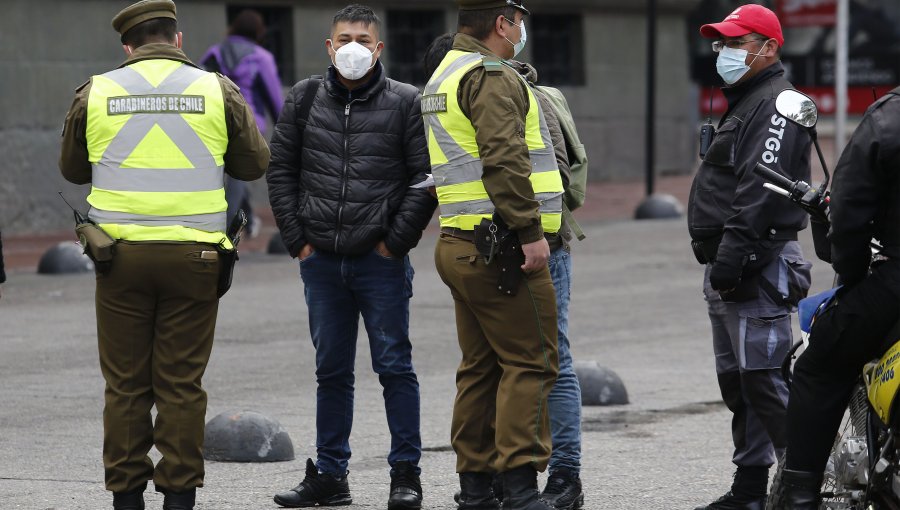 Carabineros: 684 detenidos en el último día y solo 4 mil permisos otorgados