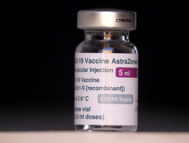 204 mil vacunas de AstraZeneca arribaron este domingo a Chile para continuar inoculación