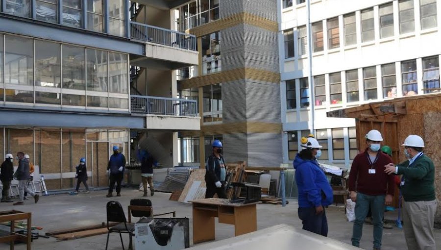 Dan inicio a obras para nueva farmacia del Hospital Carlos van Buren de Valparaíso