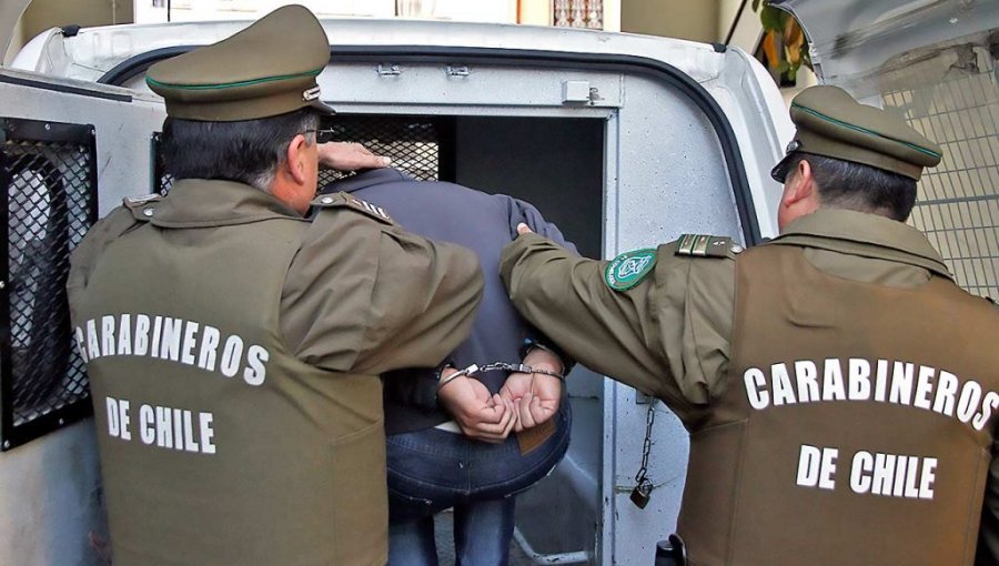 10 prófugos de la justicia pudieron ser detenidos esta semana en controles de identidad en Valparaíso