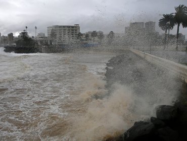 "A ratos será torrencial": Pronostican doble sistema frontal para la región de Valparaíso con las lluvias "más importantes del invierno"
