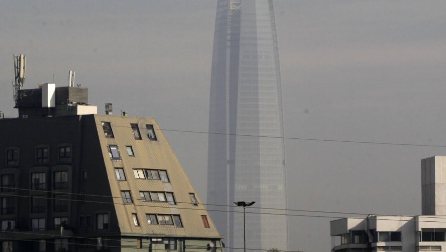 Decretan Alerta Ambiental para este sábado en la Región Metropolitana por la mala calidad del aire