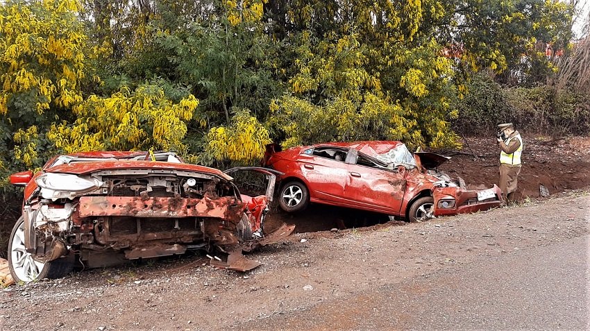 Un fallecido y tres heridos graves deja accidente de tránsito en la ruta 5 Sur en Chillán