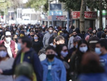 Informe Epidemiológico: Chile registra menos de 8 mil casos activos de Covid-19 por primera vez desde mayo de 2020