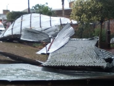 Reportan voladura de techumbre en escuela de la comuna de San Esteban: no hubo personas lesionadas