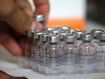 Más de 3,7 millones de vacunas contra el Covid-19 arribarán a Chile "durante las próximas semanas"