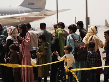 Colombia recibirá temporalmente a ciudadanos afganos hasta que puedan entrar a Estados Unidos