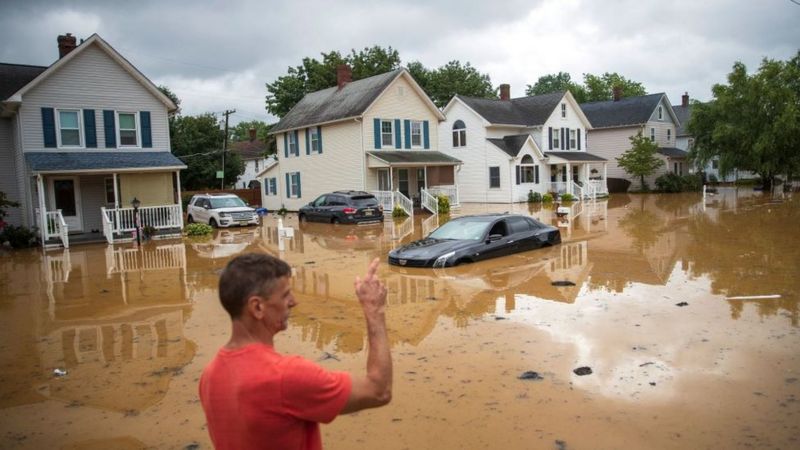 Huracán Henri causa severas inundaciones y daños a la red eléctrica del noreste de Estados Unidos