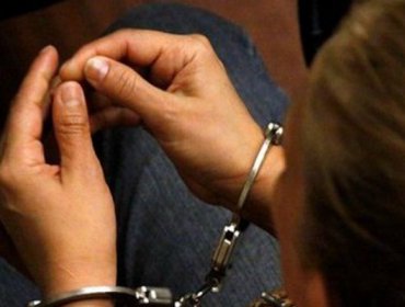 Condenan a 7 años de cárcel a mujer que abusó sexualmente de sus hijas en Villa Alemana