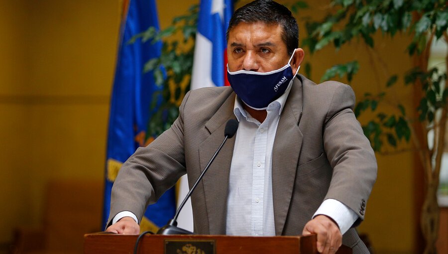Inscripción de Pedro Velásquez como carta al Senado abre controversia en Chile Podemos Más: Comando de Sichel criticó decisión