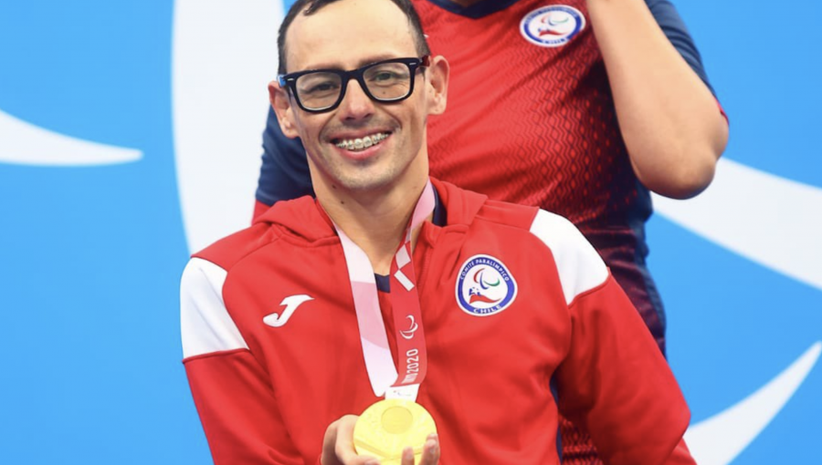 Alberto Abarza ganó histórica medalla para Chile en los Paralímpicos de Tokio