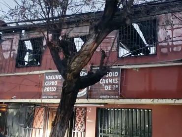 Tragedia en Estación Central: Madre y sus dos hijos fallecieron en incendio de inmueble