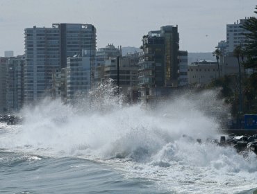 Emiten aviso especial de marejadas que afectarán al borde costero desde este jueves y hasta el sábado