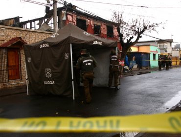 Una fuente de calor externa provocó el incendio que dejó a una madre y sus dos hijos muertos en Estación Central