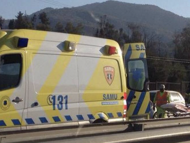 Dos vehículos menores protagonizan accidente de tránsito en la ruta 68 hacia Santiago