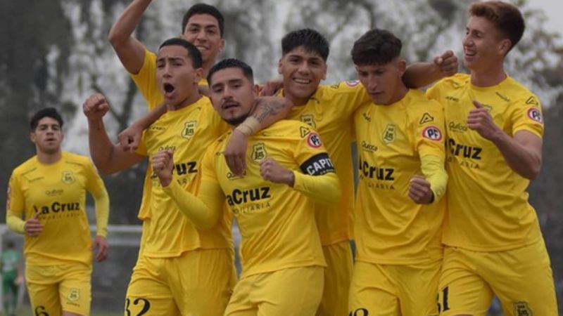 San Luis sale del fondo ganando de visita a Rangers en el Fiscal de Talca