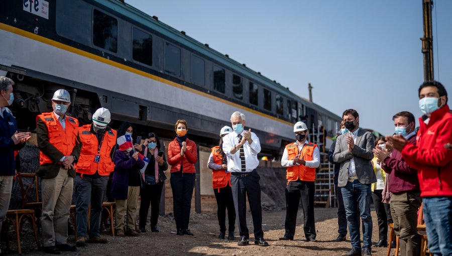 Dan inicio a las obras del tren Santiago - Melipilla: conectará con las líneas 1 y 6 de Metro