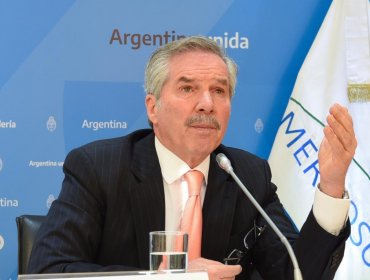 Canciller argentino acusó al Gobierno chileno de tener "vocación expansiva"