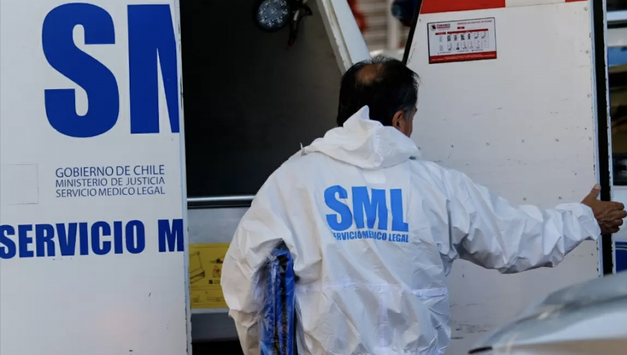 Brutal agresión con arma blanca dejó a una mujer muerta en Viña del Mar: sujeto ingresó a casa de su ex pareja y atacó a toda la familia