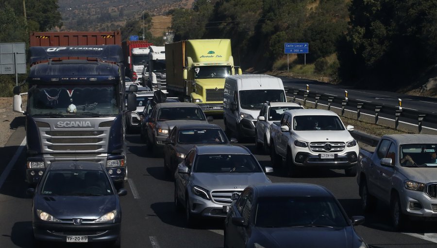 Hasta 300 mil vehículos se espera que arriben a la región de Valparaíso durante Fiestas Patrias