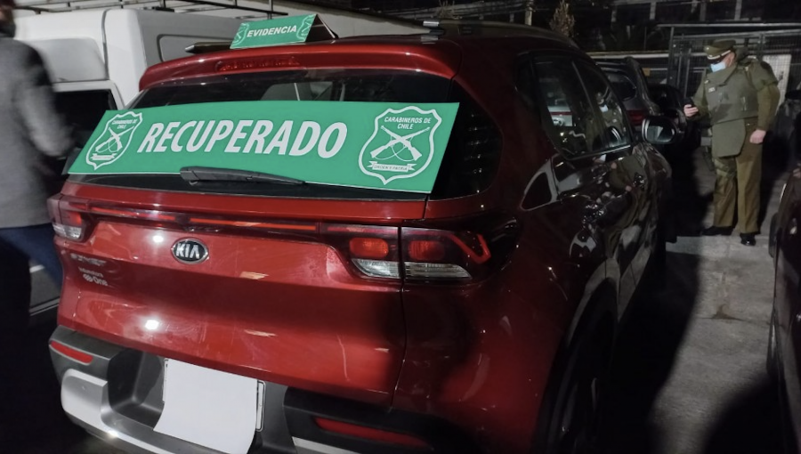 Persecución tras portonazo en servicentro de San Miguel termina con los delincuentes accidentados en Puente Alto
