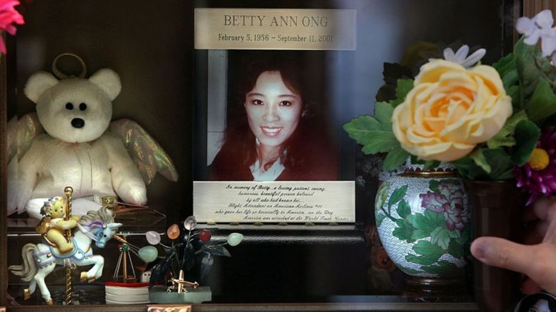La escalofriante llamada de la azafata Betty Ong desde el primer avión que se estrelló contra las Torres Gemelas el 11-S