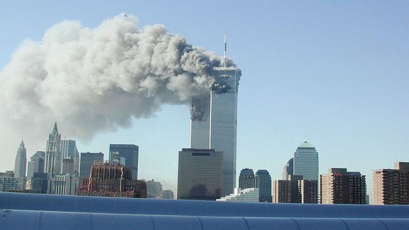 «The Falling Man»: La historia detrás de la icónica imagen del hombre cayendo de una de las Torres Gemelas